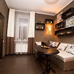 Apartment On Spadysta 1 *